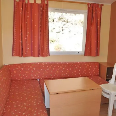 Camping Dordogne Puynadal 2*