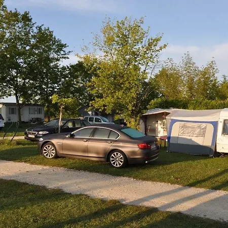 Kemping Camping Dordogne Puynadal
